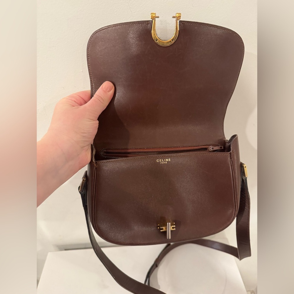 Authenticated Celine Brown Leather Vintage Crecy Crossbody Bag - Picture 9 of 16